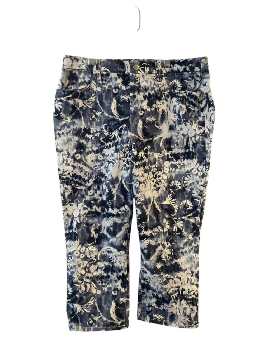 Chico's Navy & White Floral-Print Capris